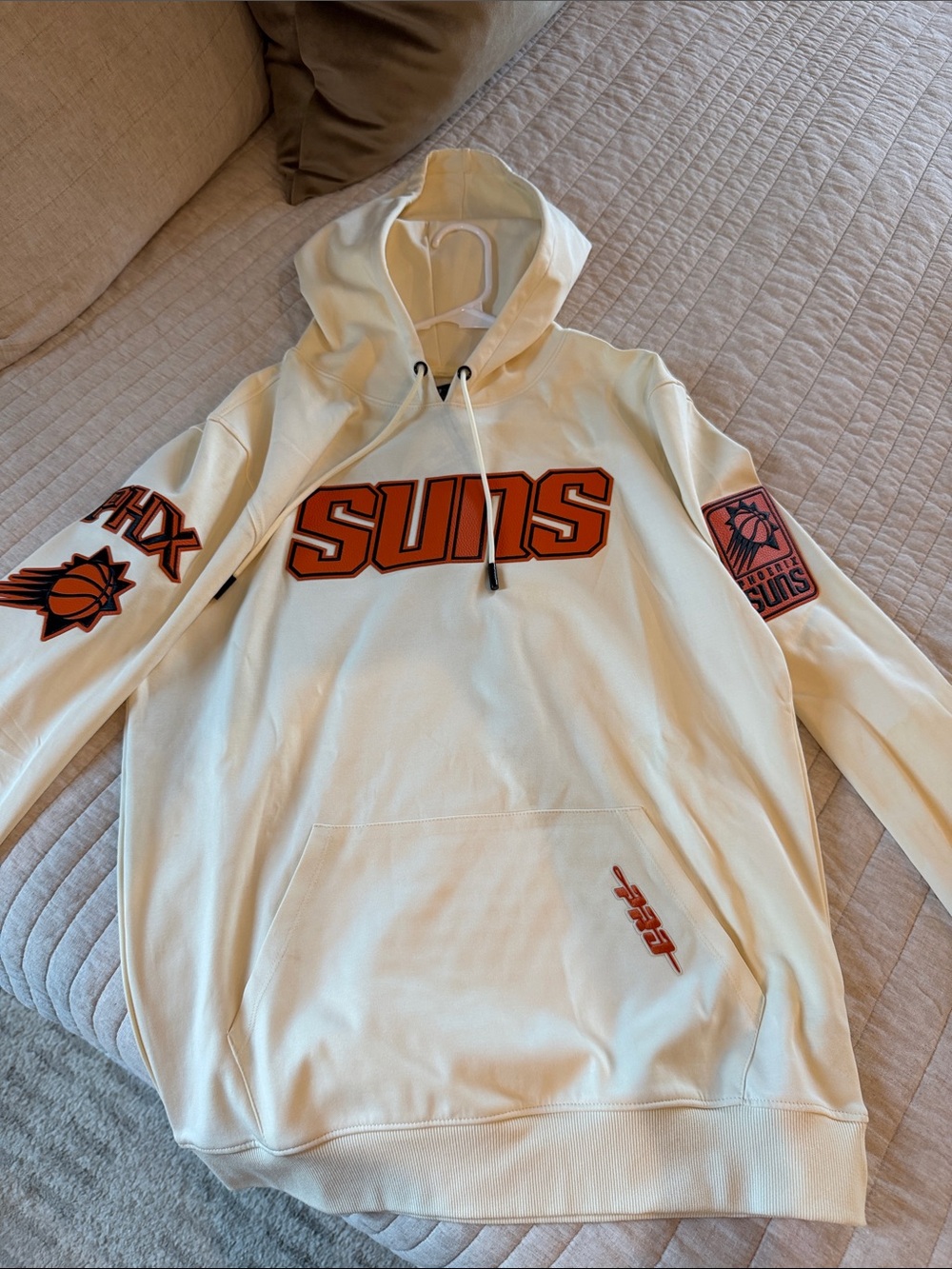 Men’s Phoenix Suns Cream Hoodie Sweatshirt - Team Logo Pullover